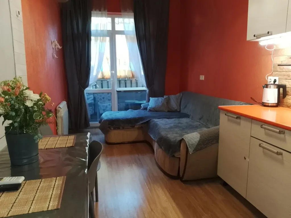 Квартира однокомнатная на улице Орджоникидзе, 46 м², Геленджик — фото 14