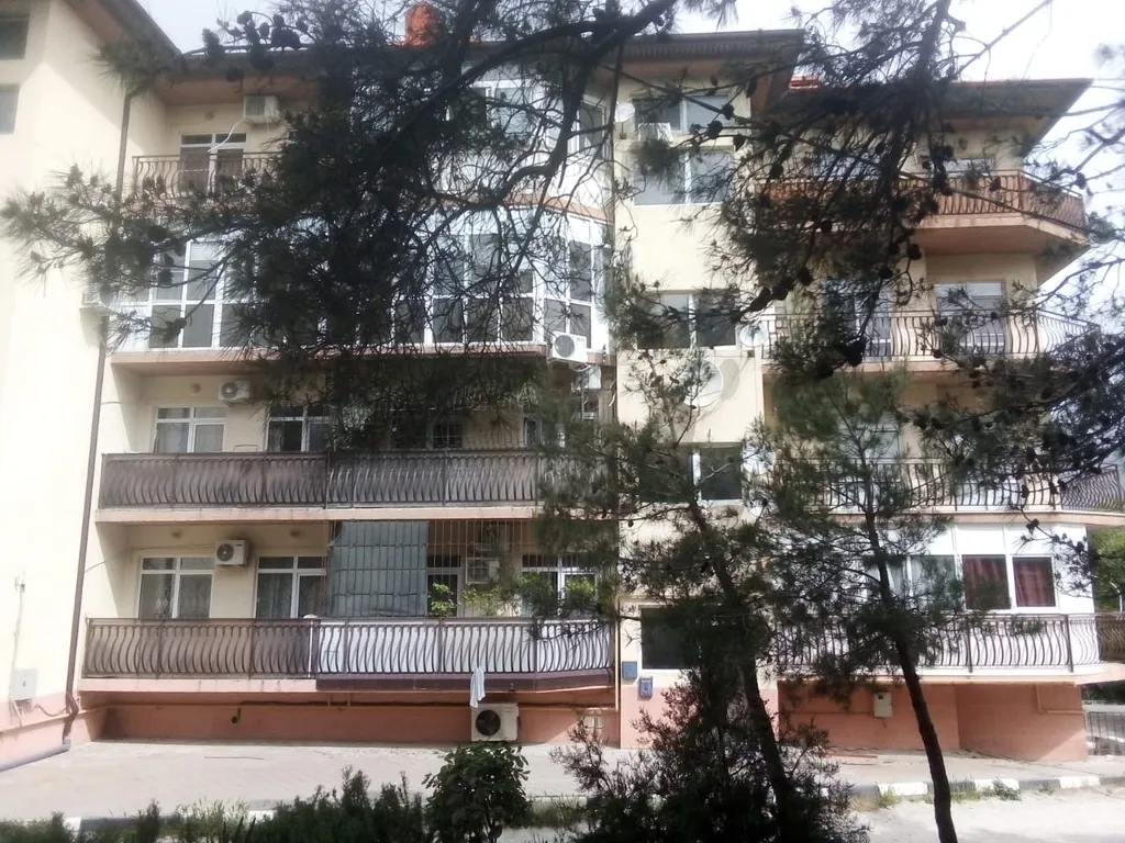 Квартира однокомнатная на улице Орджоникидзе, 46 м², Геленджик — фото 24