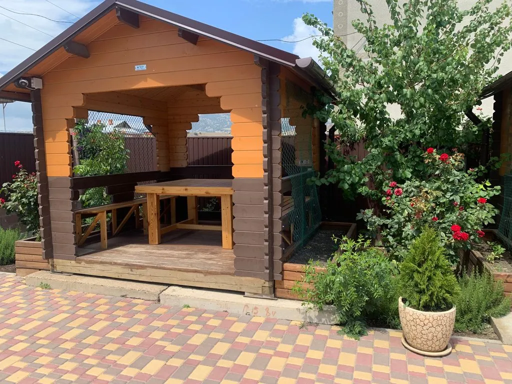 Стандартный эко-номер с балконом и общей кухней — Меганом, фото 2 из 5