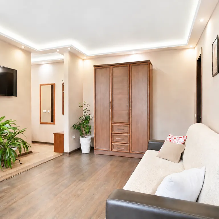 Квартира двухкомнатная в Ленинградском, 57 м², Калининград — спальня, фото 4
