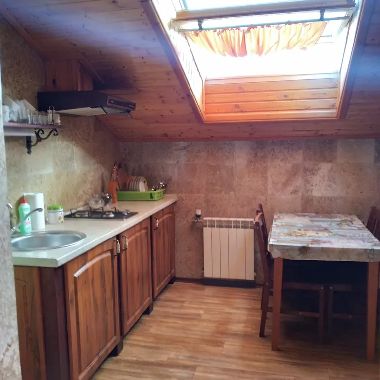 Квартира однокомнатная на улице Свердлова, 20 м², Ялта — фото 6