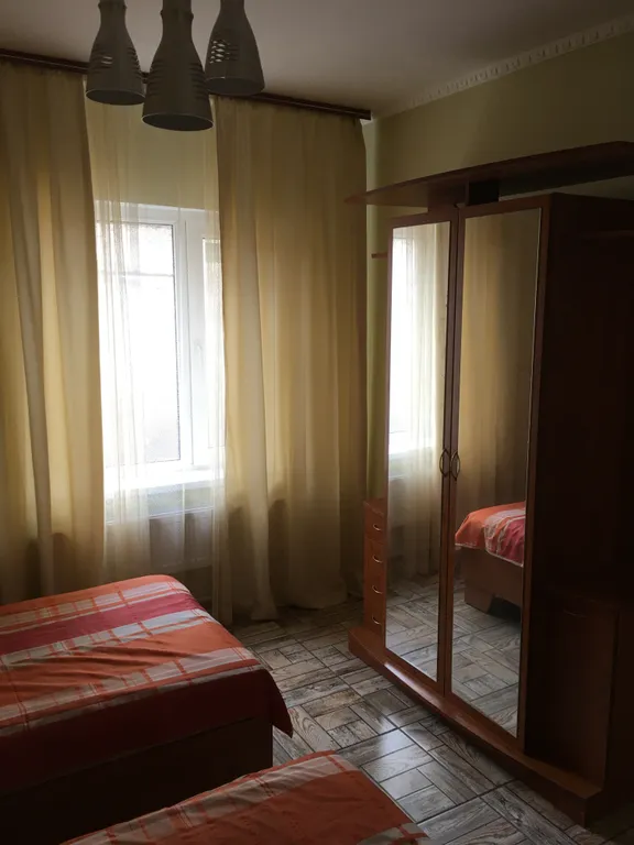 Дом семейный улучшенный четырехместный с кухней