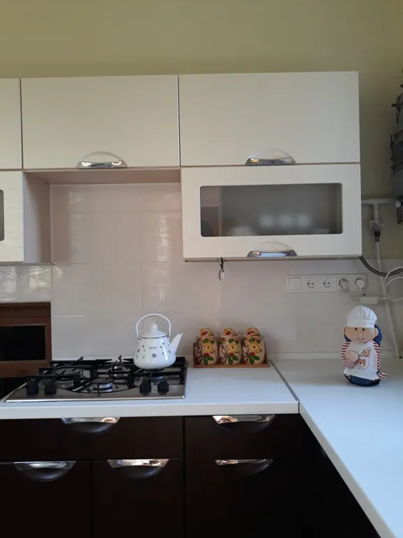 Дом двухкомнатный со всеми удобствами с отдельным двором