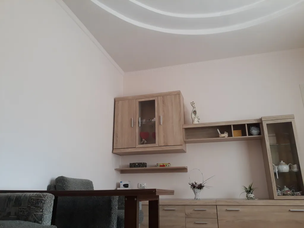 Дом двухкомнатный со всеми удобствами с отдельным двором