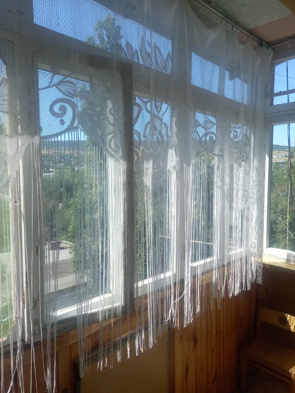 Квартира двухкомнатная на улице Украинской, 48 м², Феодосия — фото 3