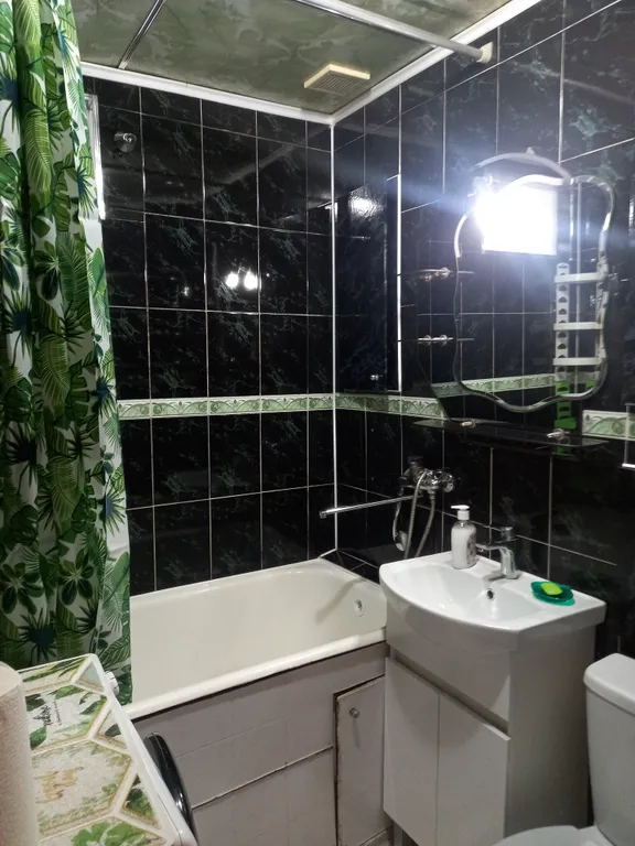Квартира двухкомнатная на улице Украинской, 48 м², Феодосия — фото 4