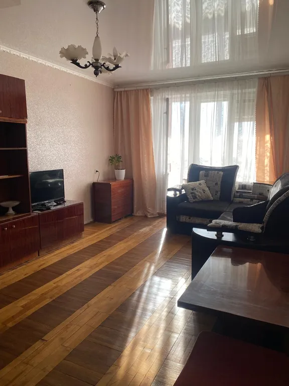 Квартира трёхкомнатная на улице Свободы, 70 м², Ессентуки — спальня, фото 3