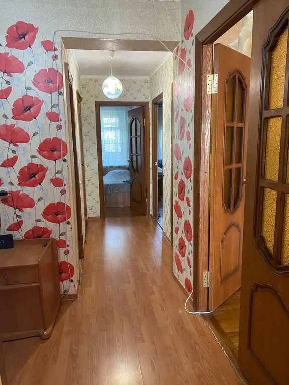 Квартира трёхкомнатная на улице Свободы, 70 м², Ессентуки — фото 12