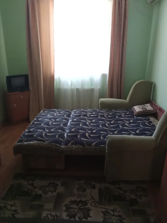 Дом 6-местный на улице Истрашкина, 60 м², Судак — фото 4