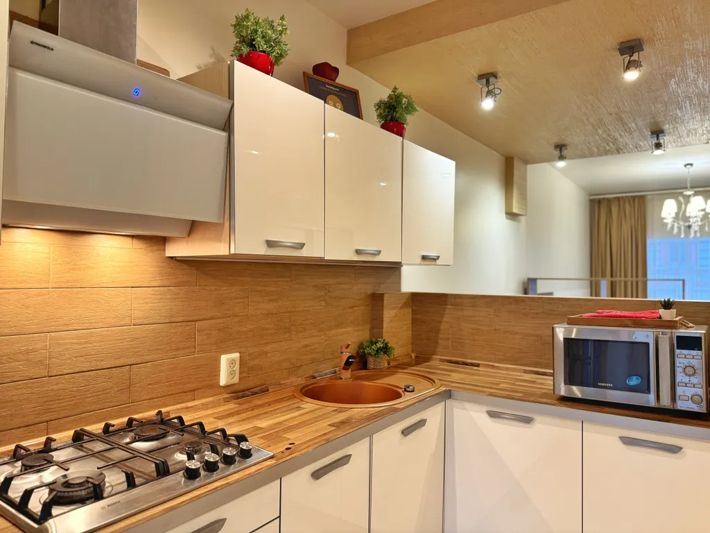 Квартира двухкомнатная на улице Максимова, 42 м², Ярославль — фото 21