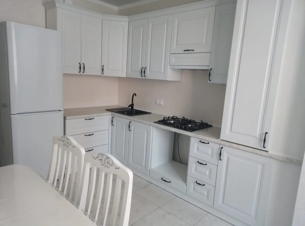 Квартира однокомнатная на улице Просторной, 42 м², Ессентуки — кухня, фото 2