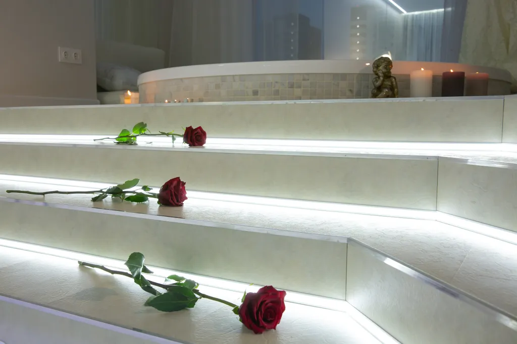 Белоснежный люкс с джакузи у Гринвича