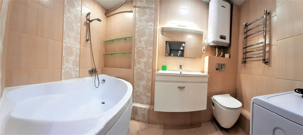 Студия однокомнатная на улице Средне-Московской, 46 м², Воронеж — ванная комната