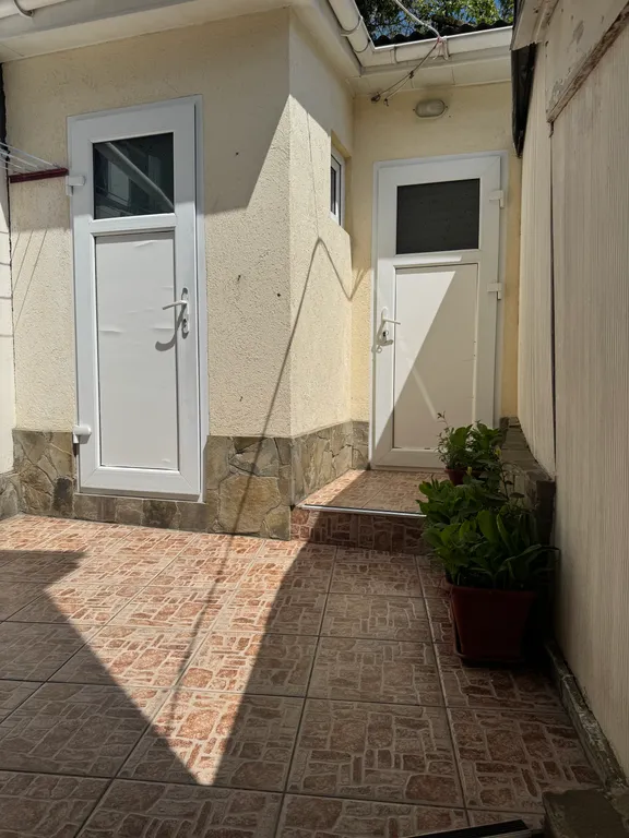 Дом 4-местный на улице Коммунальной, 50 м², Гурзуф — фото 6