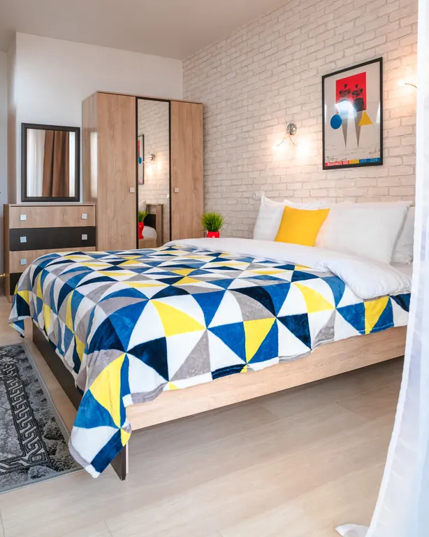 Апартаменты двухкомнатные на улице Таманской, 58 м², Анапа — спальня, фото 12