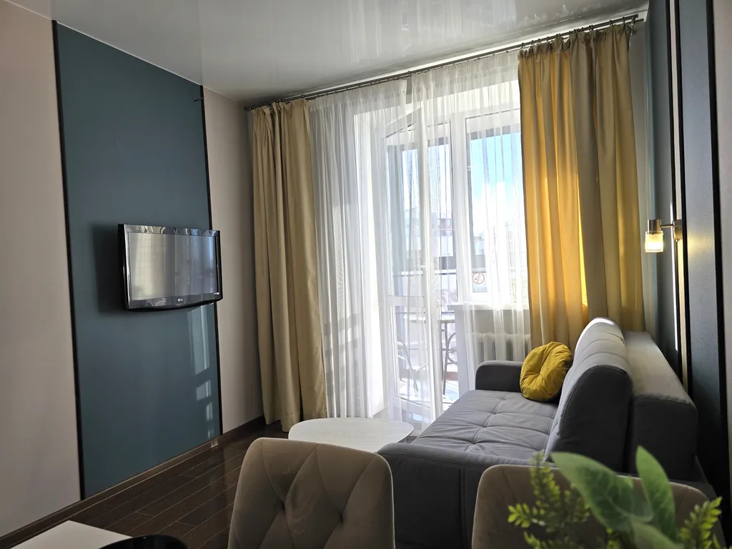 Квартира однокомнатная в Октябрьском, 50 м², Самара — фото 11