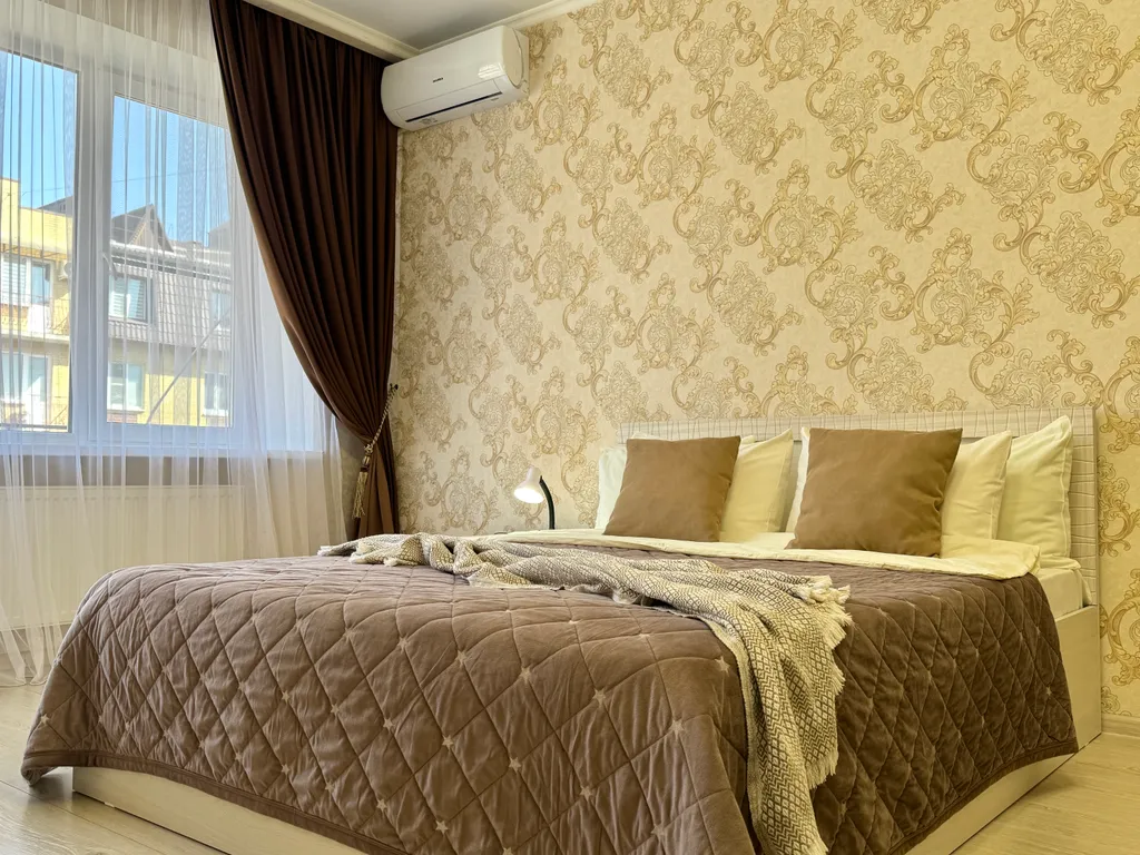 Квартира двухкомнатная на улице Орджоникидзе, 80 м², Ессентуки — фото 13