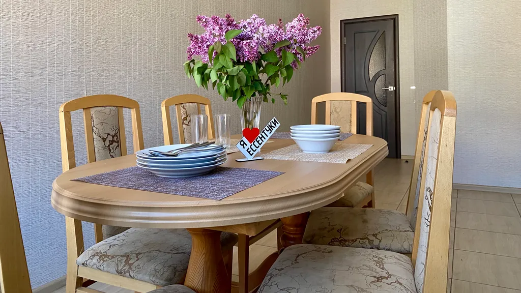 Квартира двухкомнатная на улице Орджоникидзе, 80 м², Ессентуки — фото 31