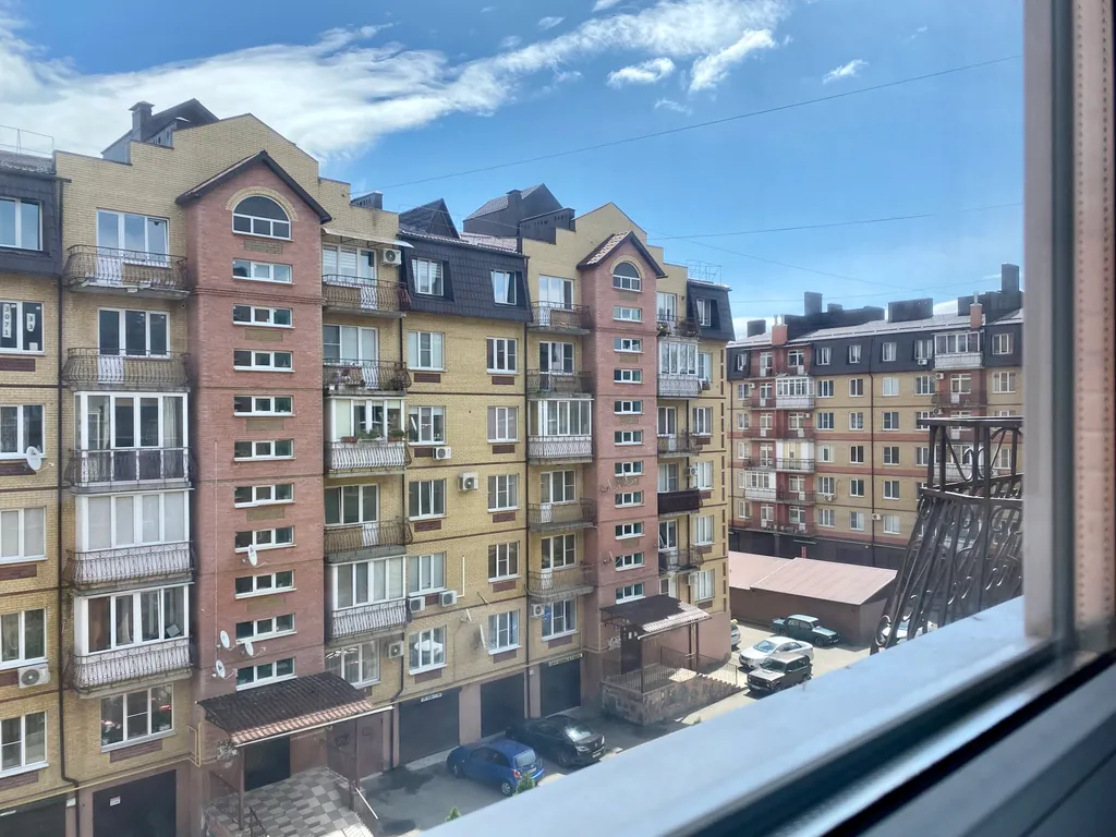 Квартира двухкомнатная на улице Орджоникидзе, 80 м², Ессентуки — фото 32