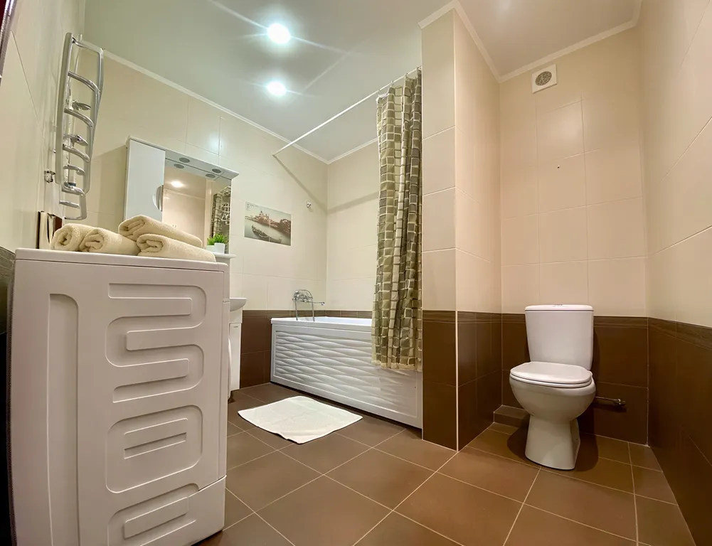 Квартира двухкомнатная на улице Орджоникидзе, 80 м², Ессентуки — фото 8