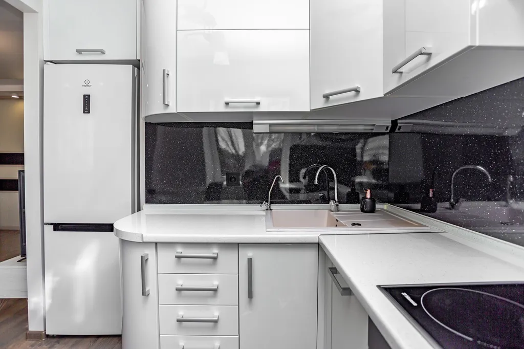 Квартира двухкомнатная на улице Пологой, 42 м², Владивосток — фото 18