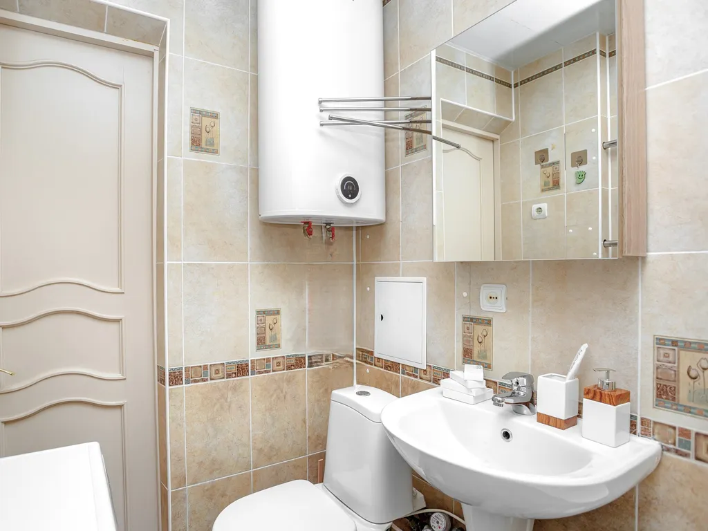 Квартира двухкомнатная на улице Пологой, 42 м², Владивосток — фото 25
