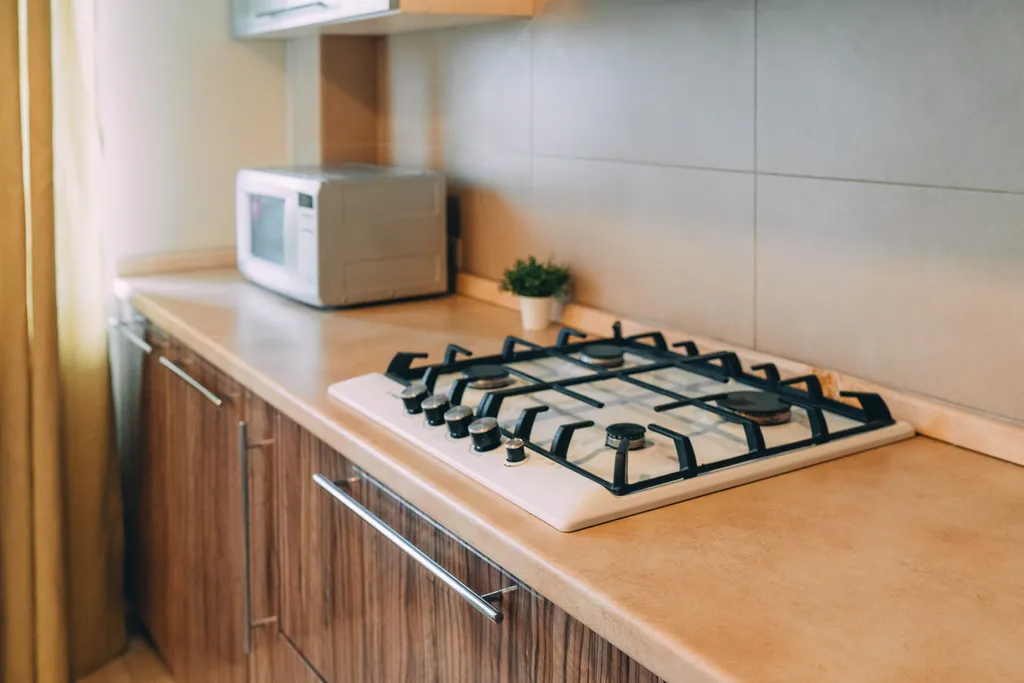 Студия однокомнатная в переулке Ново-Чернушенском, 45 м², Смоленск — кухня, фото 5