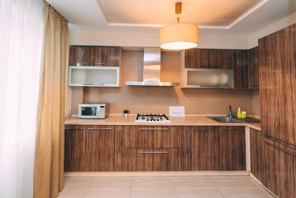 Студия однокомнатная в переулке Ново-Чернушенском, 45 м², Смоленск — кухня, фото 6