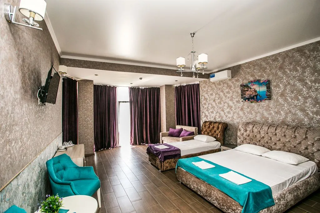 Семейный номер люкс — Gold Hotel, фото 1 из 3