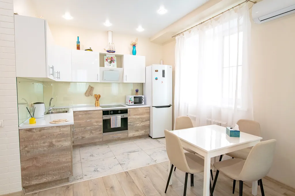 Квартира однокомнатная в Ленинском, 55 м², Владивосток — кухня
