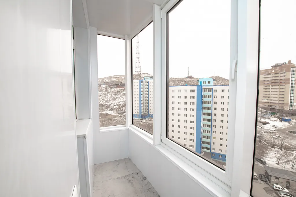 Квартира однокомнатная в Ленинском, 55 м², Владивосток — вид из окна