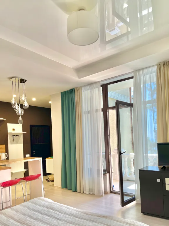 Студия однокомнатная на улице Маратовской, 27 м², Гаспра — кухня, фото 6