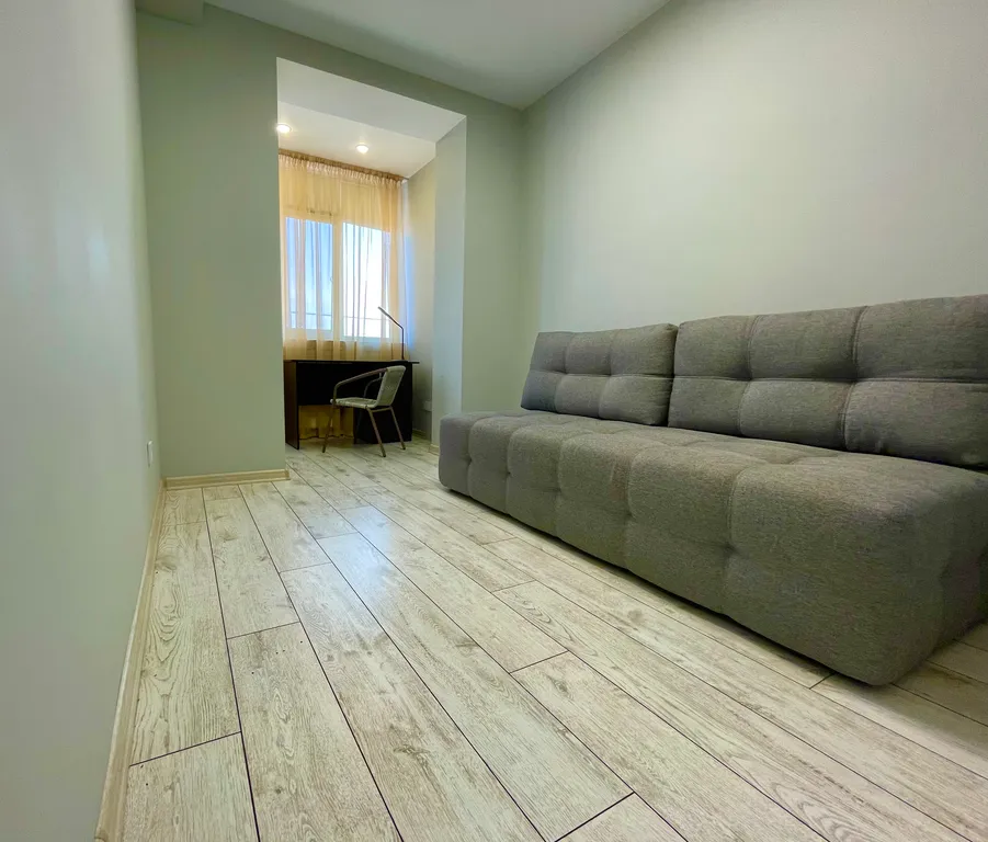 Квартира двухкомнатная в Гагаринском, 60 м², Севастополь — фото 10