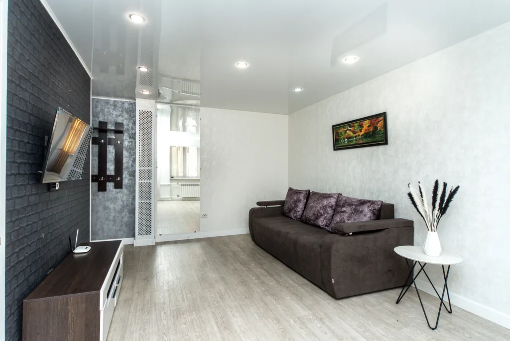 Квартира двухкомнатная в Центральном, 56 м², Красноярск — фото 5