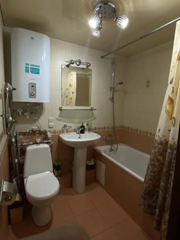 Квартира двухкомнатная на проспекте Победы, 57 м², Кисловодск — ванная комната