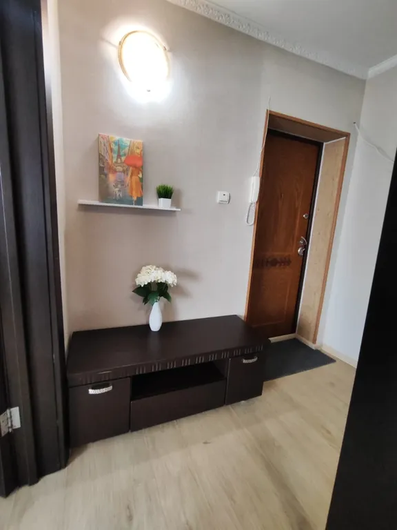 Квартира двухкомнатная в Фрунзенском, 45 м², Владивосток — фото 12