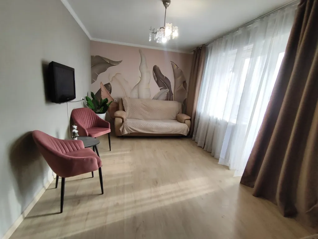 Квартира двухкомнатная в Фрунзенском, 45 м², Владивосток — фото 4