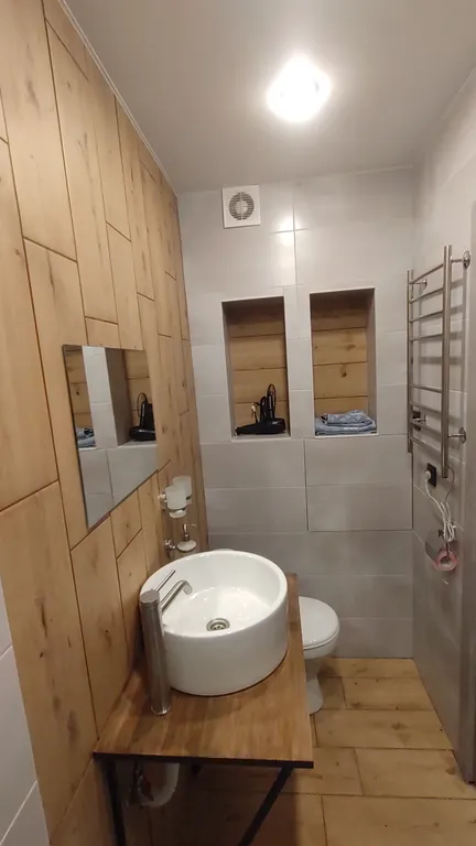 Квартира двухкомнатная на улице Льва Толстого, 40 м², Псков — ванная комната, фото 3