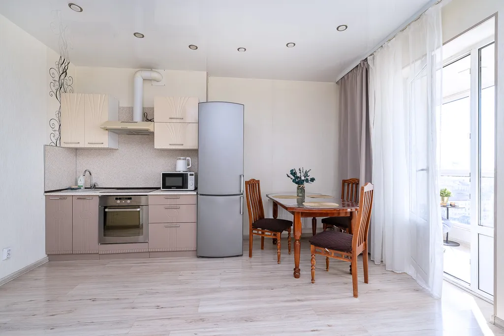 Апартаменты двухкомнатные на улице Коммунарове, 45 м², Краснодар — фото 7