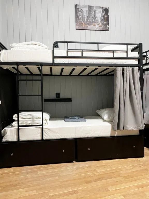 Многоместный женский номер 6-ти местный