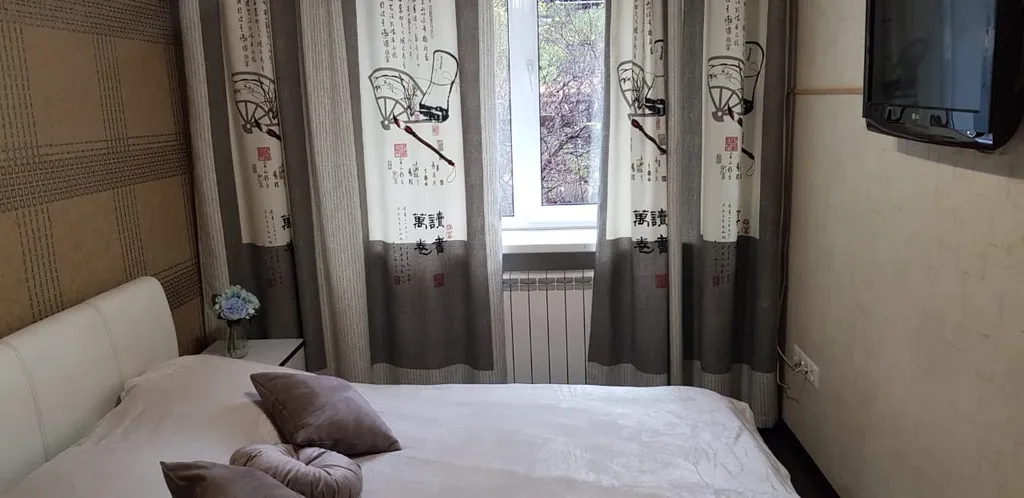 Квартира трёхкомнатная в Фрунзенском, 70 м², Владивосток — фото 2