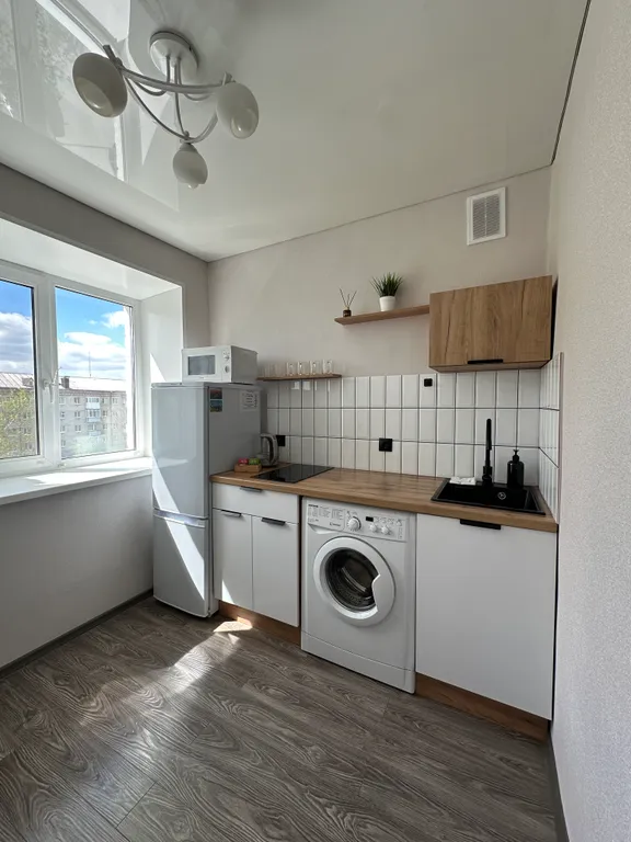 Квартира однокомнатная на улице Республики, 31 м², Тюмень — фото 9
