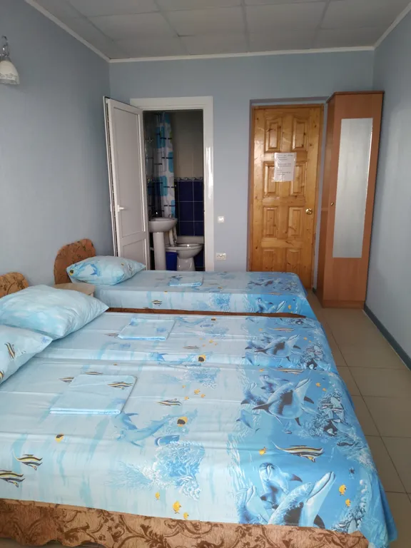 Трёхместный номер стандарт с видом на море — В Облаках, фото 2 из 5