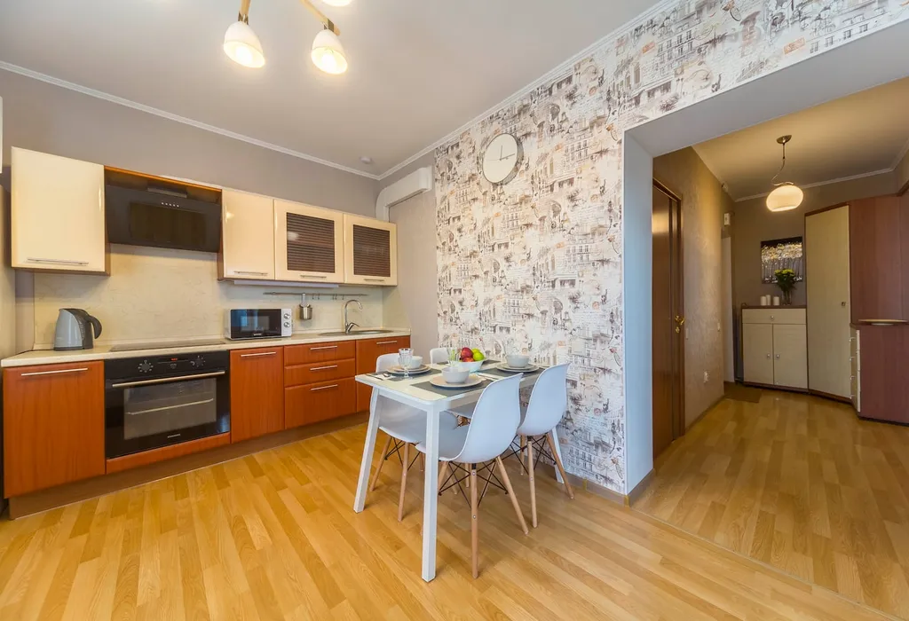Квартира однокомнатная в Железнодорожном, 45 м², Самара — кухня, фото 3