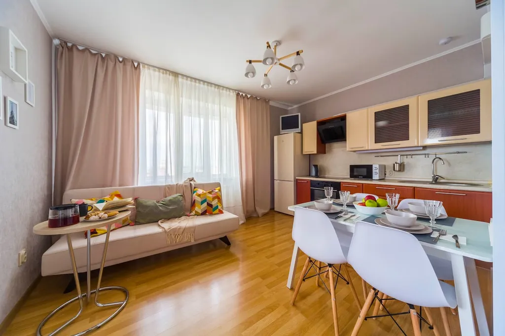Квартира однокомнатная в Железнодорожном, 45 м², Самара — кухня