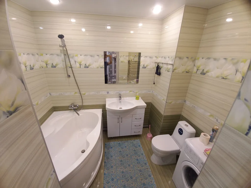 Квартира однокомнатная на улице Большой Московской, 44 м², Великий Новгород — ванная комната