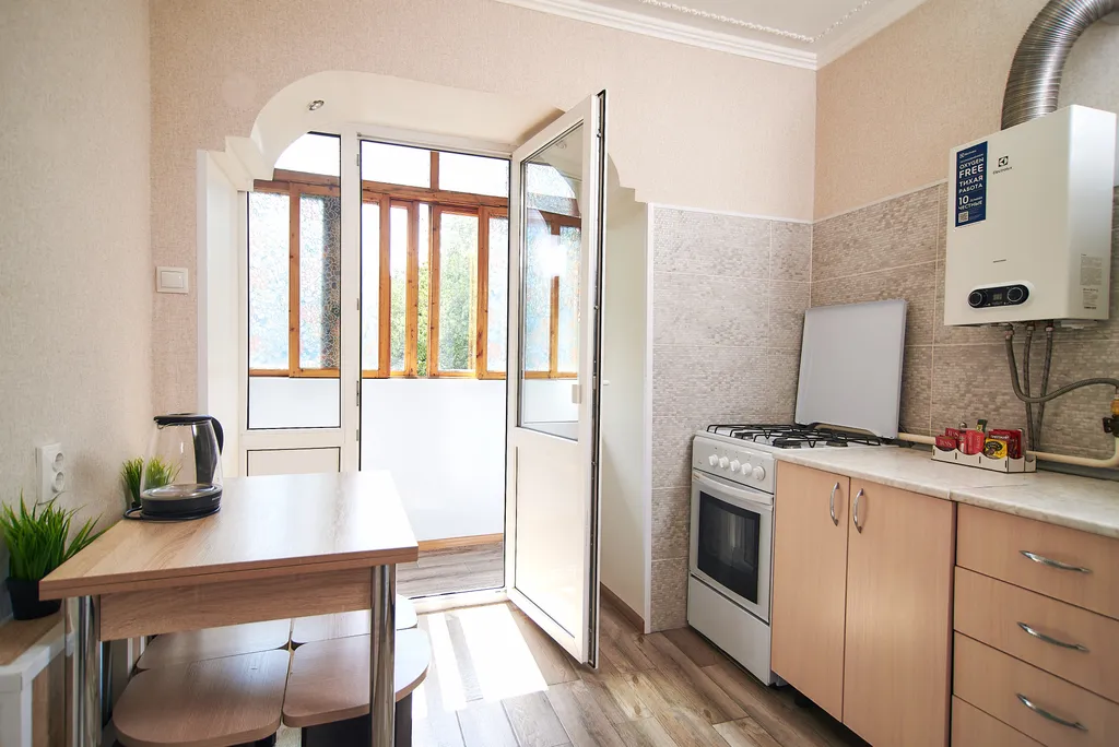 Квартира двухкомнатная на улице Свердлова, 60 м², Кисловодск — фото 21