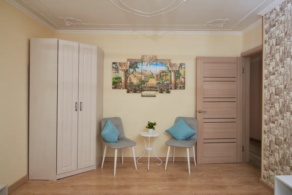 Квартира двухкомнатная на улице Свердлова, 60 м², Кисловодск — фото 3