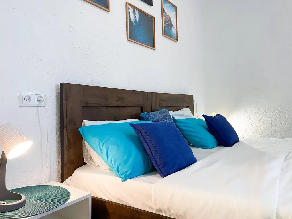 Квартира трёхкомнатная в Ленинском, 65 м², Севастополь — фото 14
