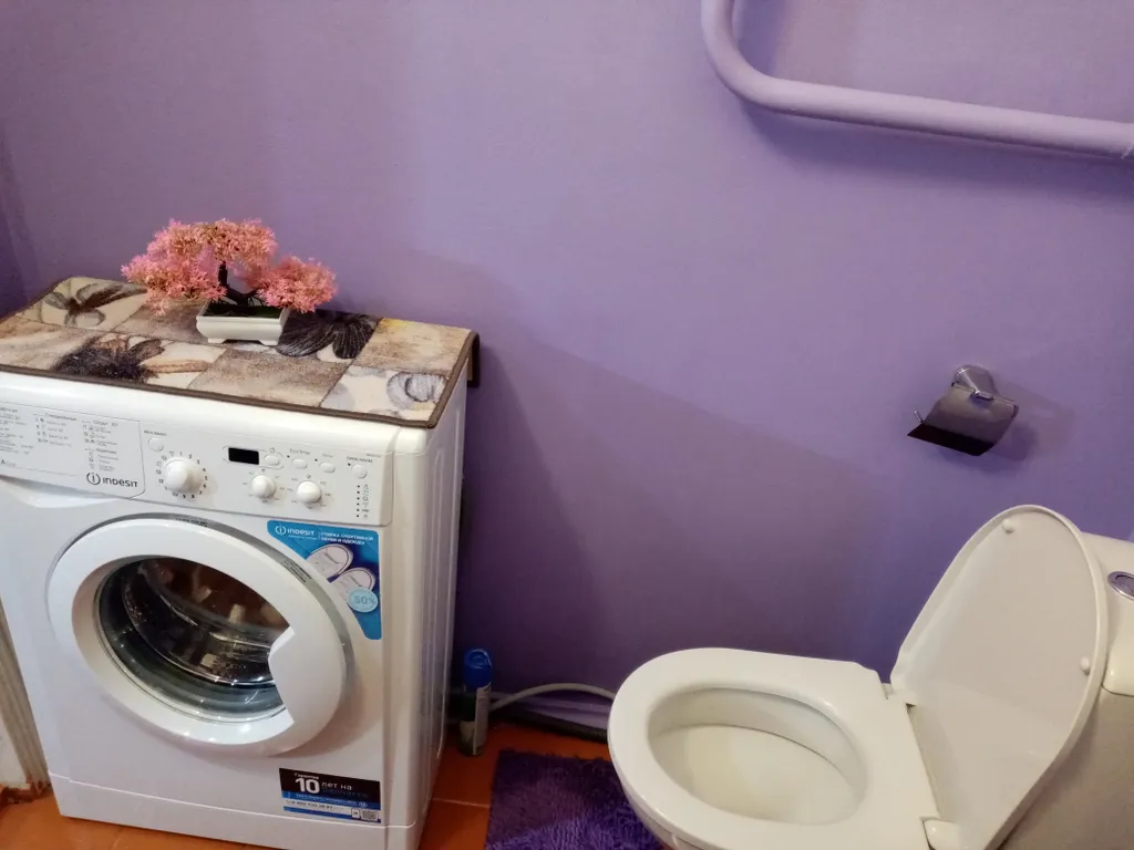 Квартира однокомнатная на улице Хутынской, 38 м², Великий Новгород — ванная комната, фото 2